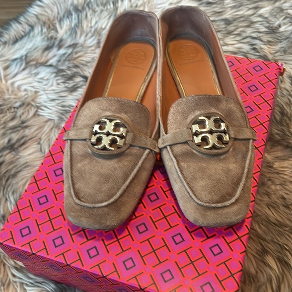Tory Burch suede loefers - Picture 2 of 4